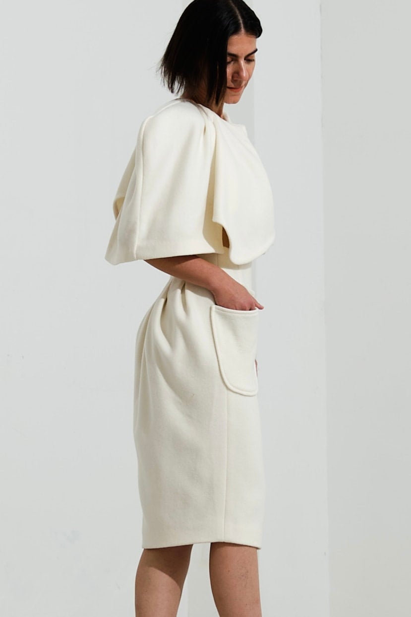 odd mini cape | nadia